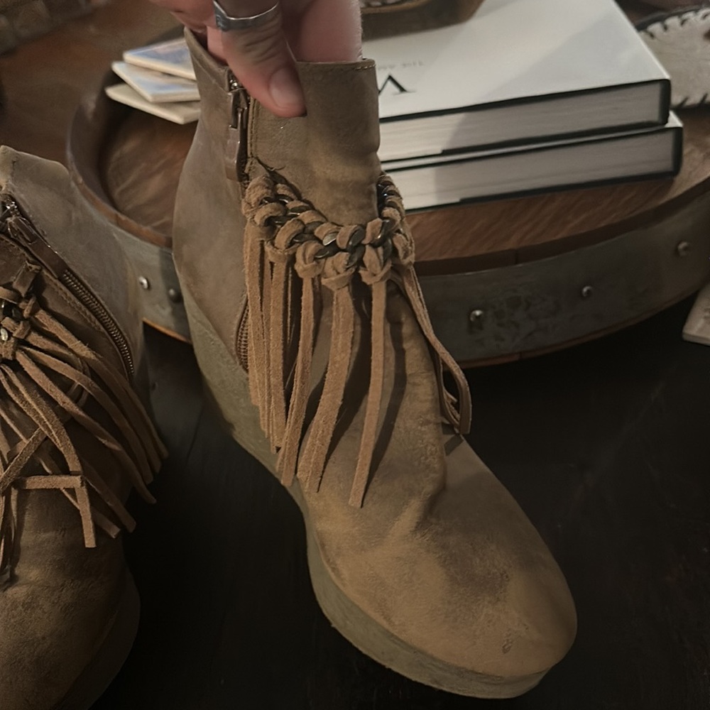 Western fringe booties - Picture 3 of 4